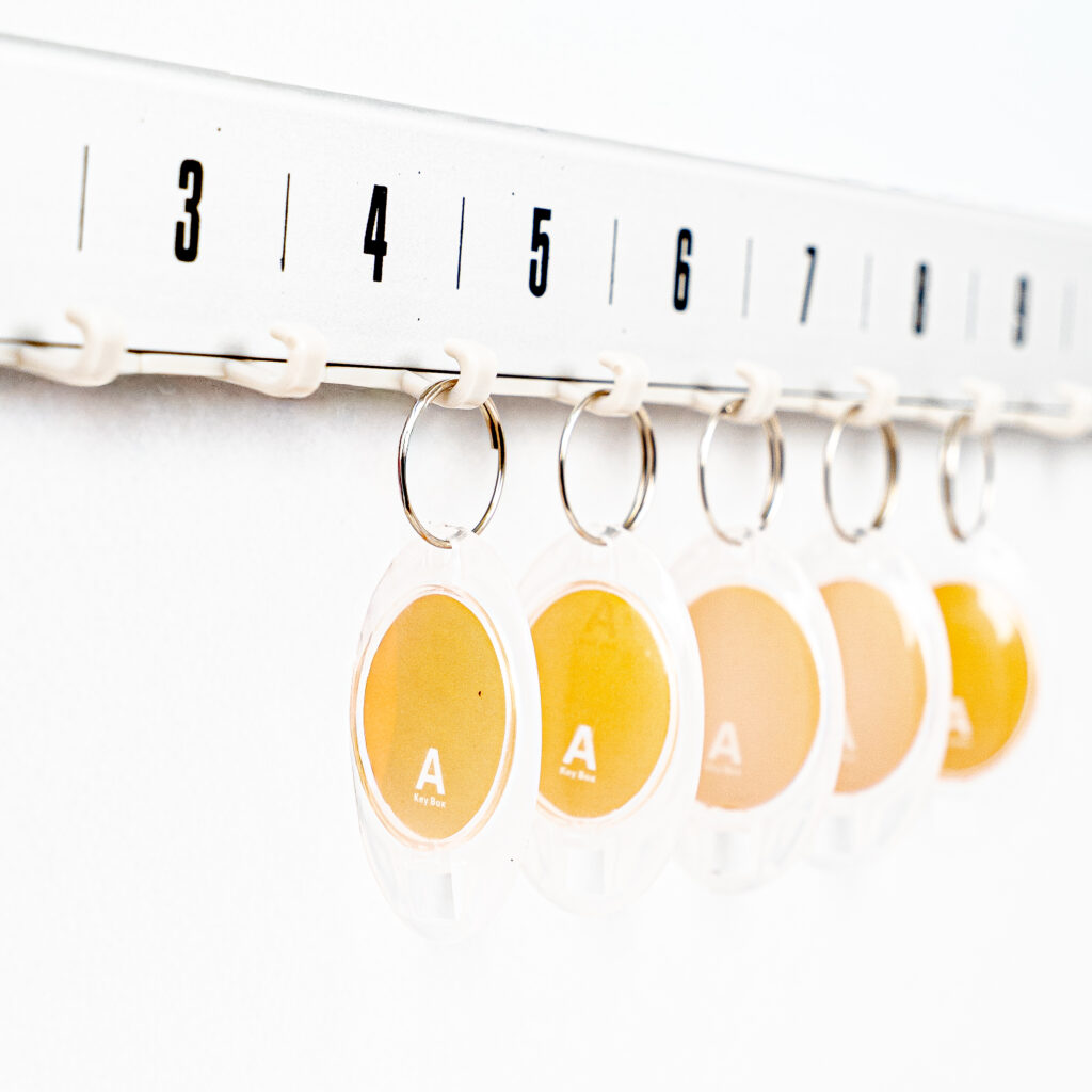 organizador 96 llaves aluminio