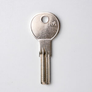 llave monarca iseo r6